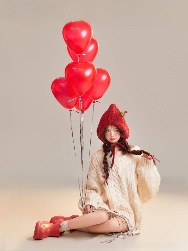 Christmas Little Red Hat Atmos - Photography Studio ulasan dan harga
